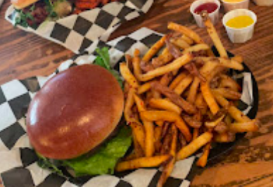 Dempsey's Burger Pub signature dishes Bacon Mushroom Swiss
Up-N-Down Burger
House Burger